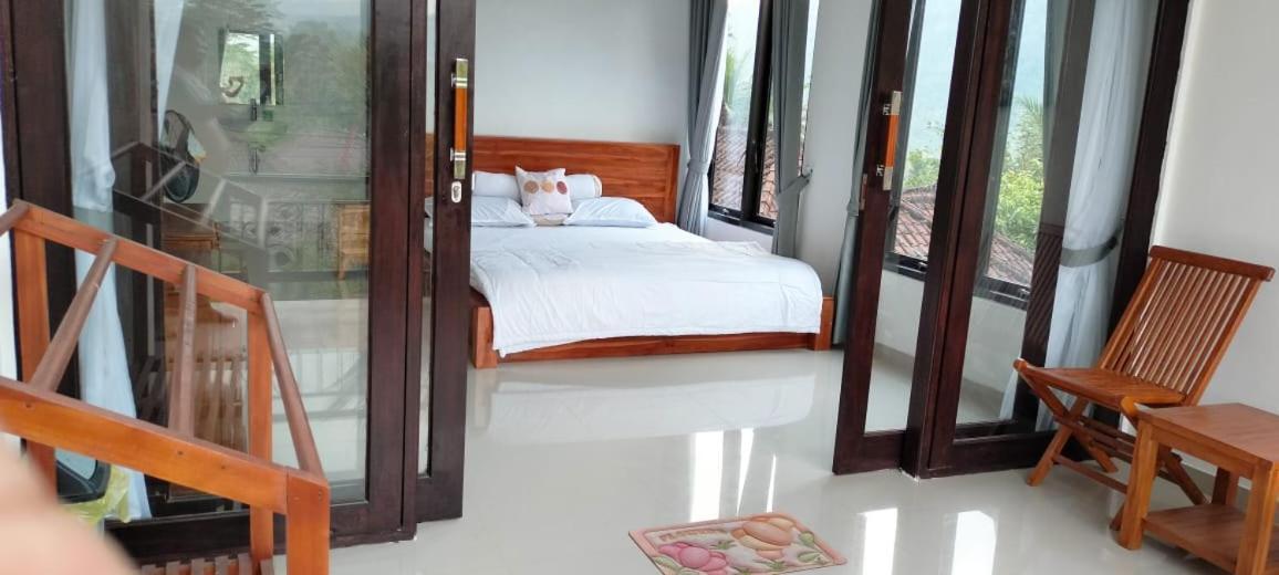 Giri Swari Homestay サイドメン エクステリア 写真